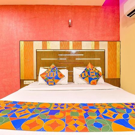 Fabhotel Kadamb Inn Ahmedabad Buitenkant foto