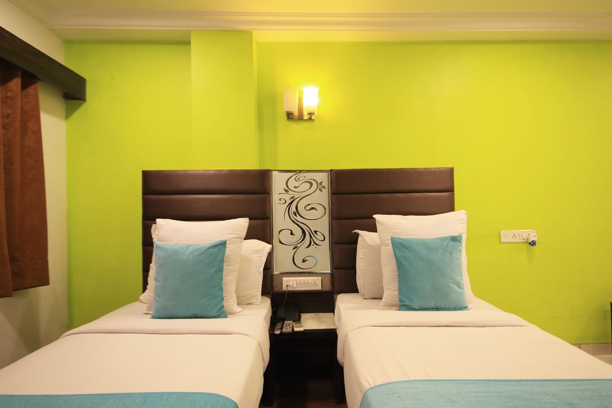 Fabhotel Kadamb Inn Ahmedabad Buitenkant foto