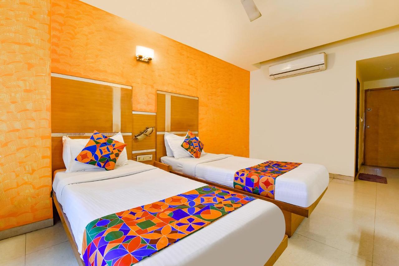 Fabhotel Kadamb Inn Ahmedabad Buitenkant foto