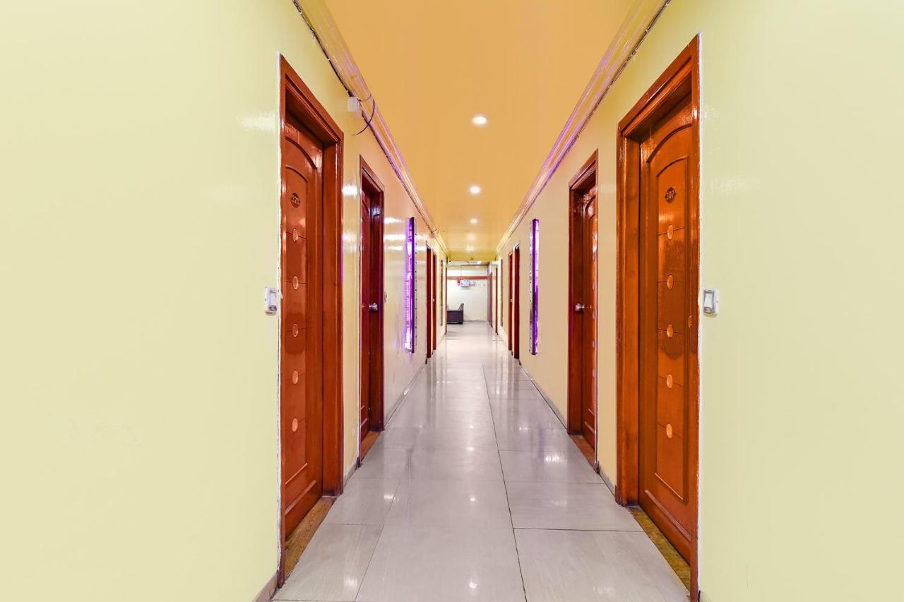 Fabhotel Kadamb Inn Ahmedabad Buitenkant foto
